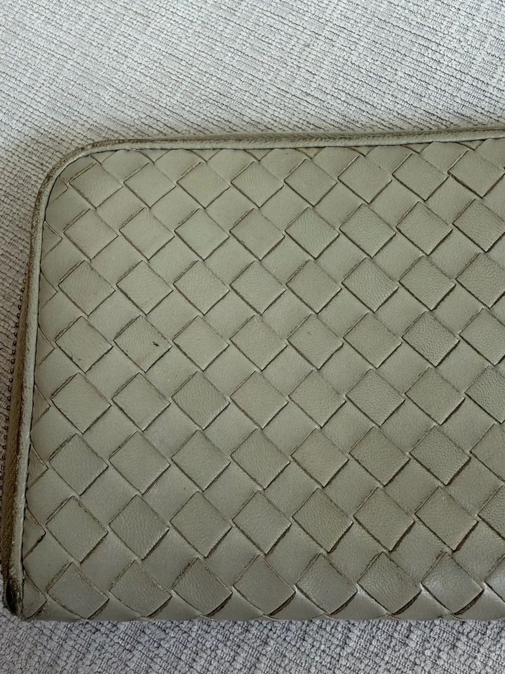 Bottega Veneta Intrecciato leather wallet